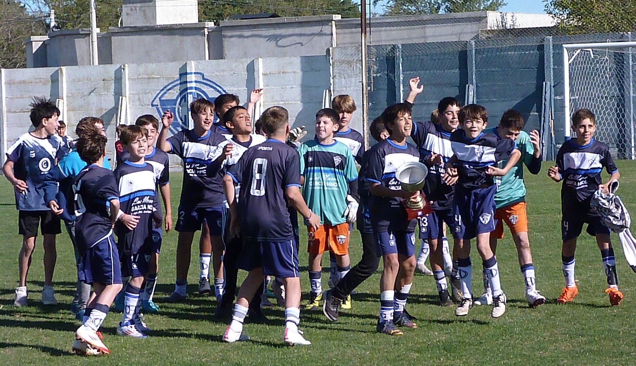 Almaceneros campeón en séptima