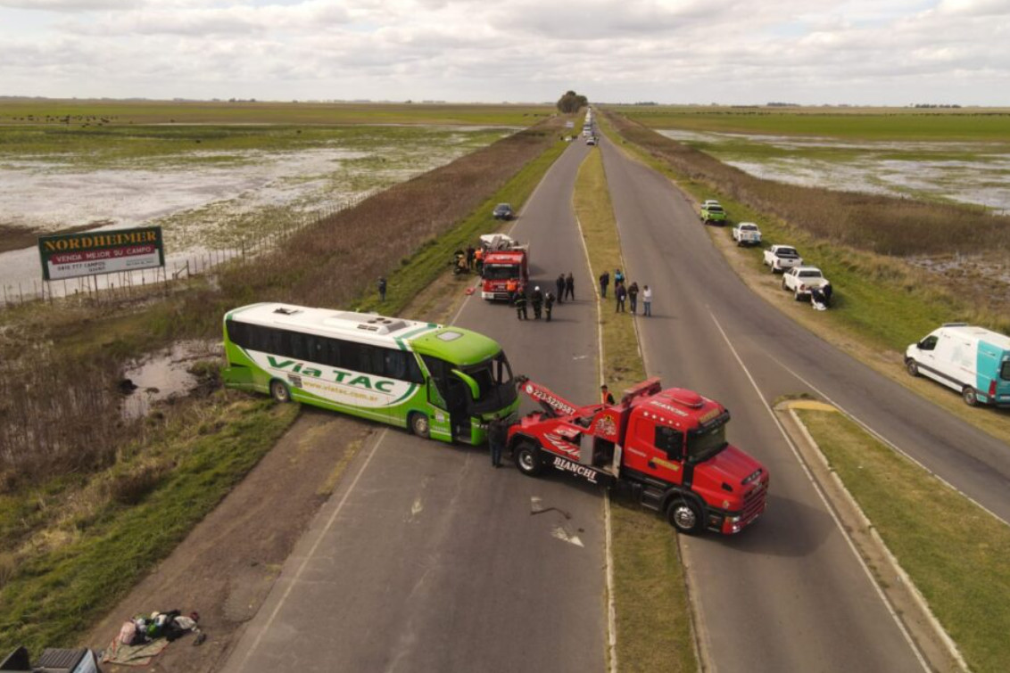 Pidieron la elevación a juicio de la causa del micro siniestrado en el cruce de las rutas 51 y 76