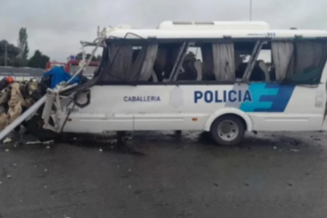  La Provincia justificó el traslado de los policías que murieron en un accidente 