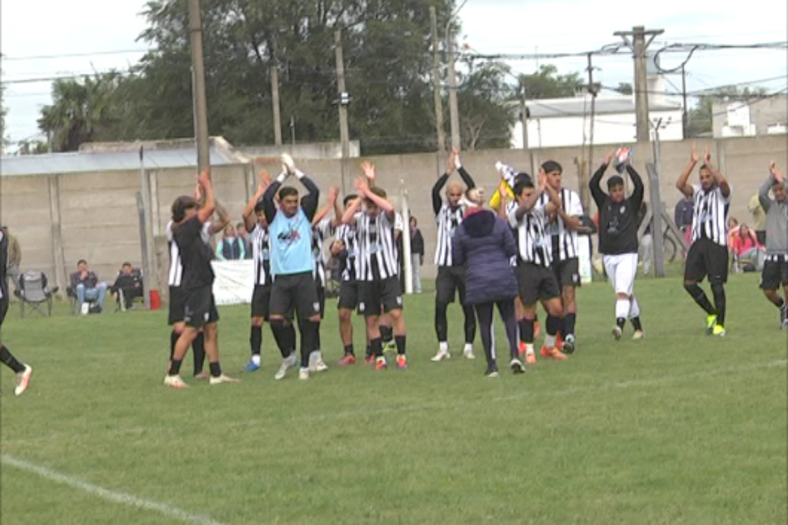 Independiente pisó fuerte y se quedó con el duelo de pringlense