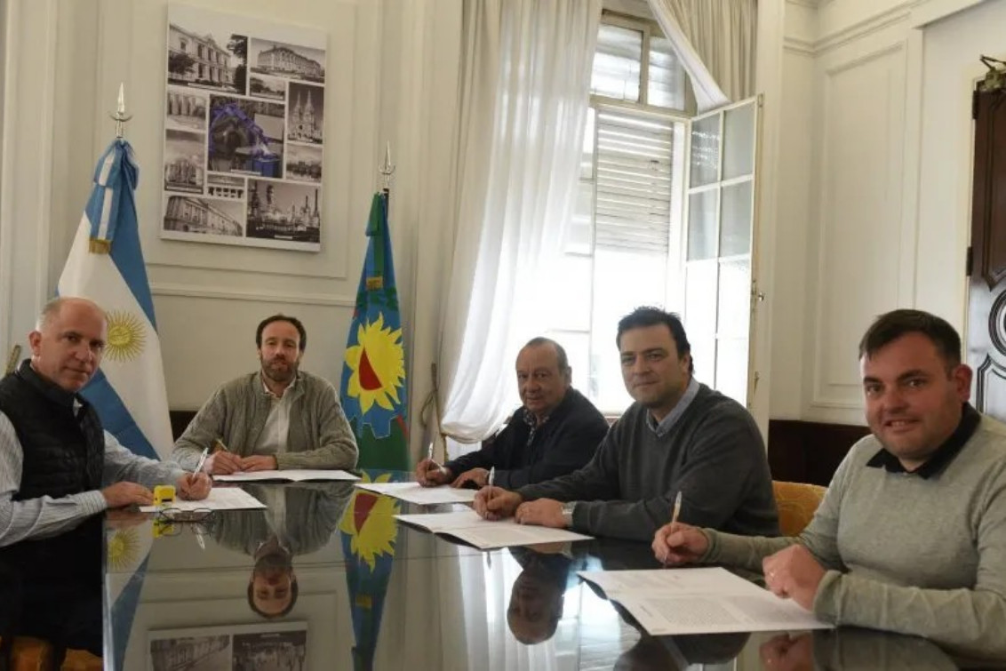 Intendentes pidieron ayuda a la Provincia para pagar la suma fija