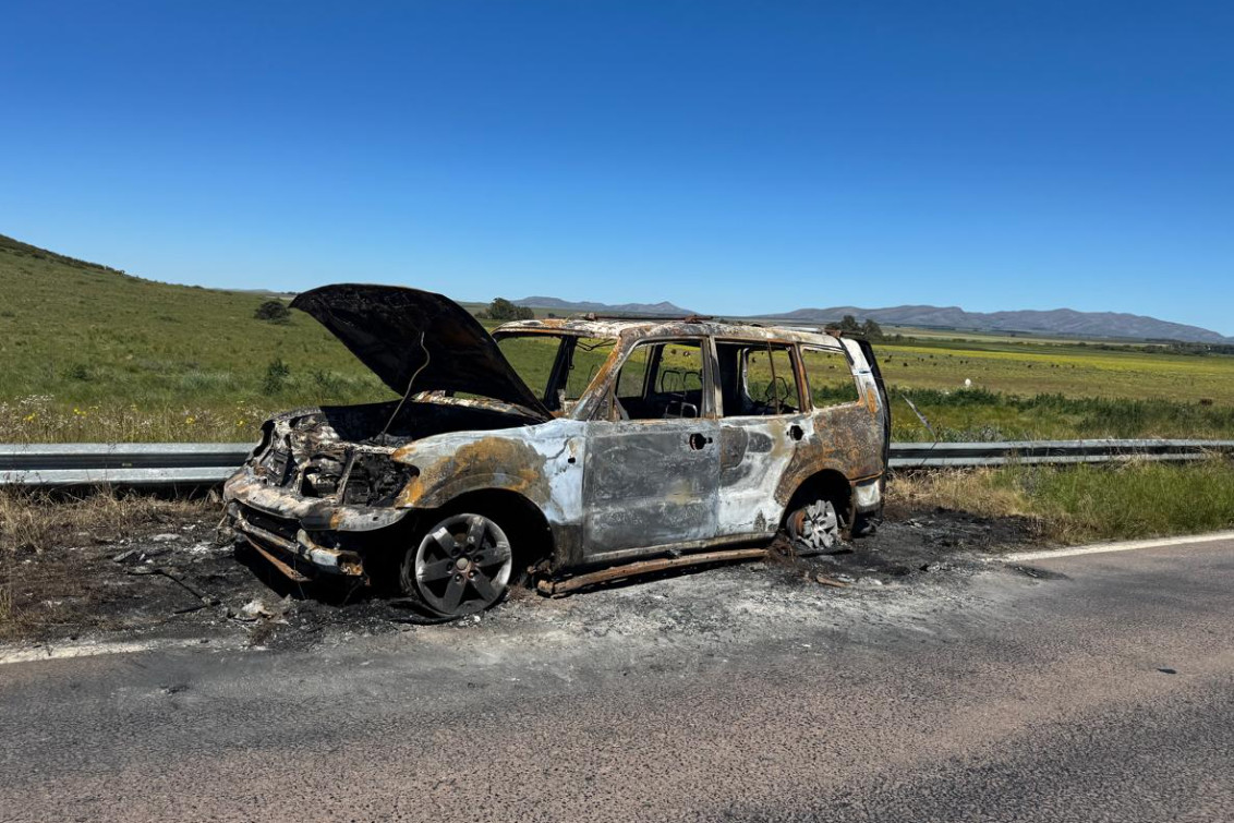 Peligro en la Ruta: ¿De quién es la obligación de remover un vehículo calcinado y abandonado?