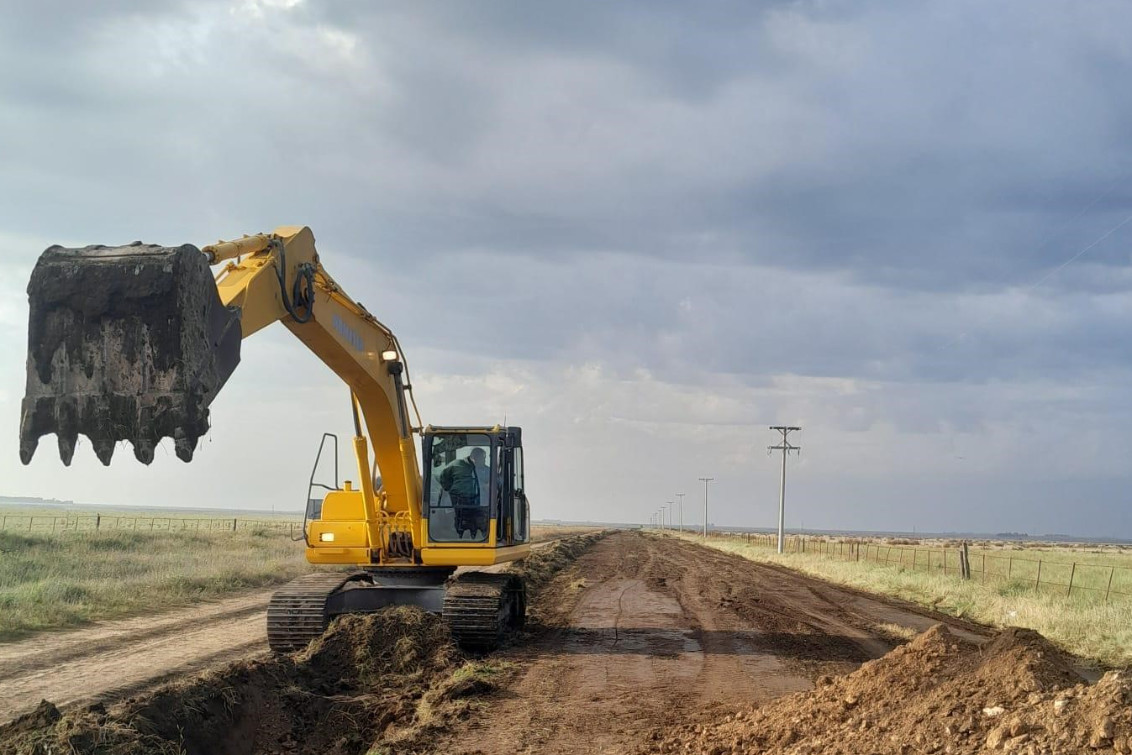  SE ESTÁN REALIZANDO MEJORAS EN CAMINOS RURALES