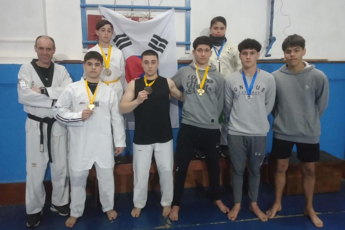 Gran actuación del Taekwondo local