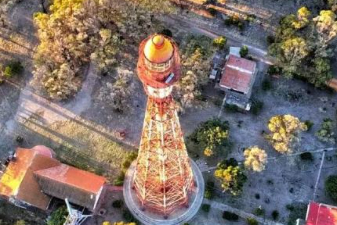  PIDEN LA REPARACIÓN DEL FARO RECALADA EN MONTE HERMOSO 