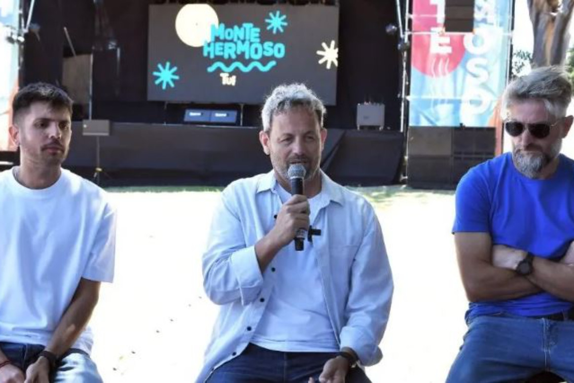  Monte Hermoso abrió la temporada con doble festejo y anunció un verano “a todo ritmo”
