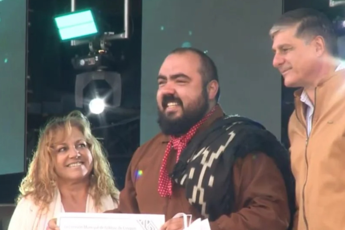  “Pancho” Santarén ganó el Pre-Cosquín y cantará en la Plaza Próspero Molina