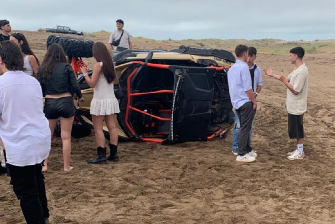 MONTE HERMOSO: Una fiesta en la playa casi termina en tragedia: Atropelló a tres personas con un UTV