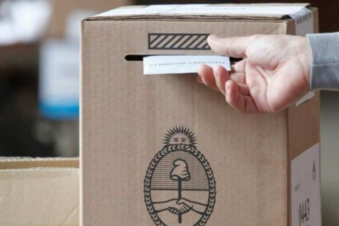 Hoy  comienza la prohibición de publicar encuestas o sondeos de opinión de cara a las PASO