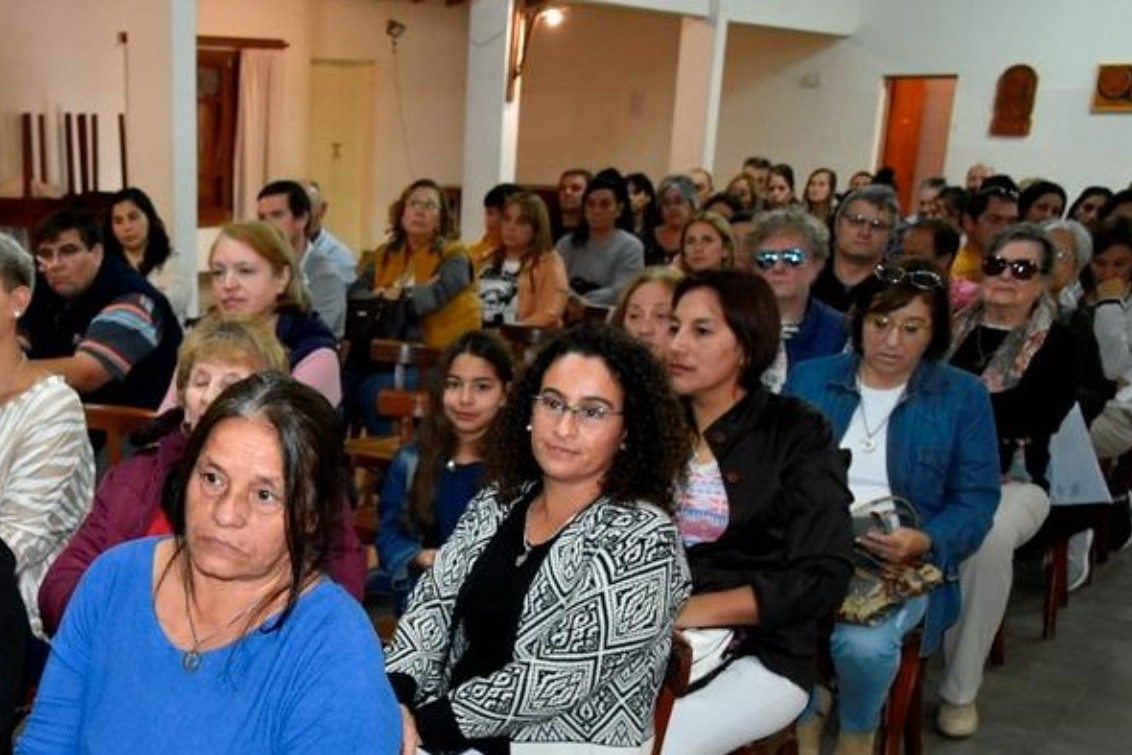  MÁS DE 90 FAMILIAS PRINGLENSES FIRMARON LAS ESCRITURAS DE SUS VIVIENDAS