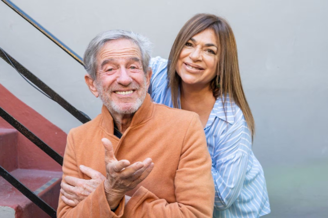  Esta noche los pringlenses podrán disfrutar de la obra teatral “Es Complicado” 