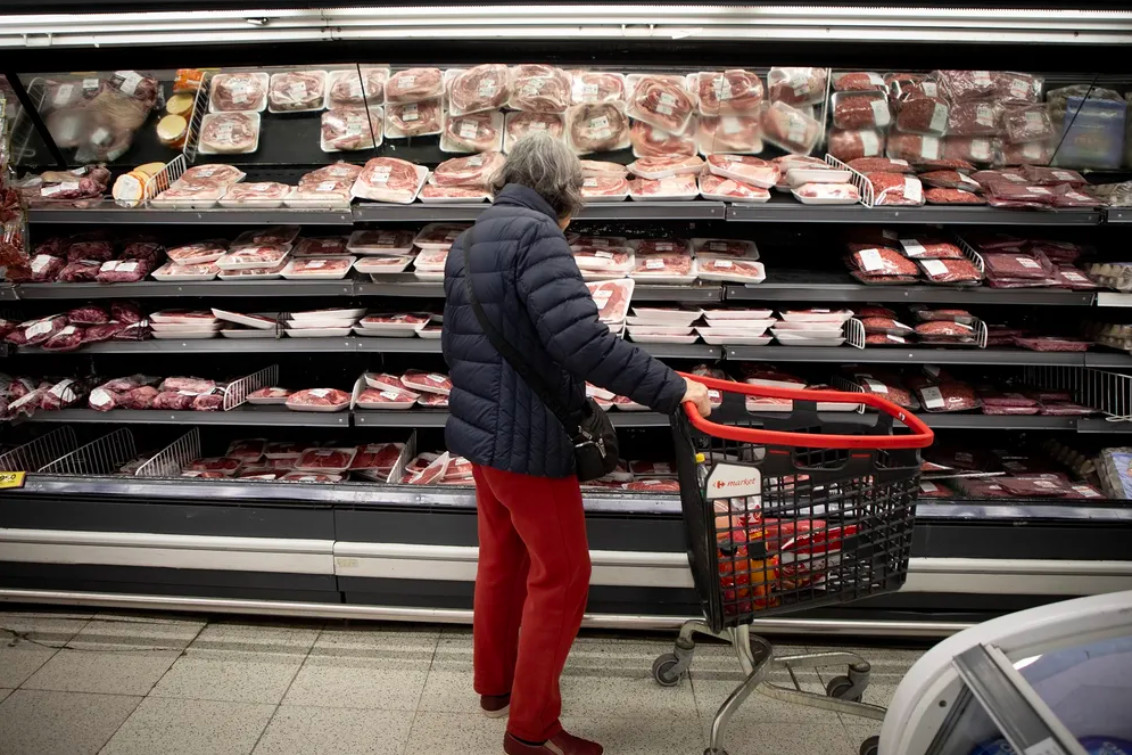 Inflación: llenar el changuito del súper en el interior bonaerense cuesta $871.000
