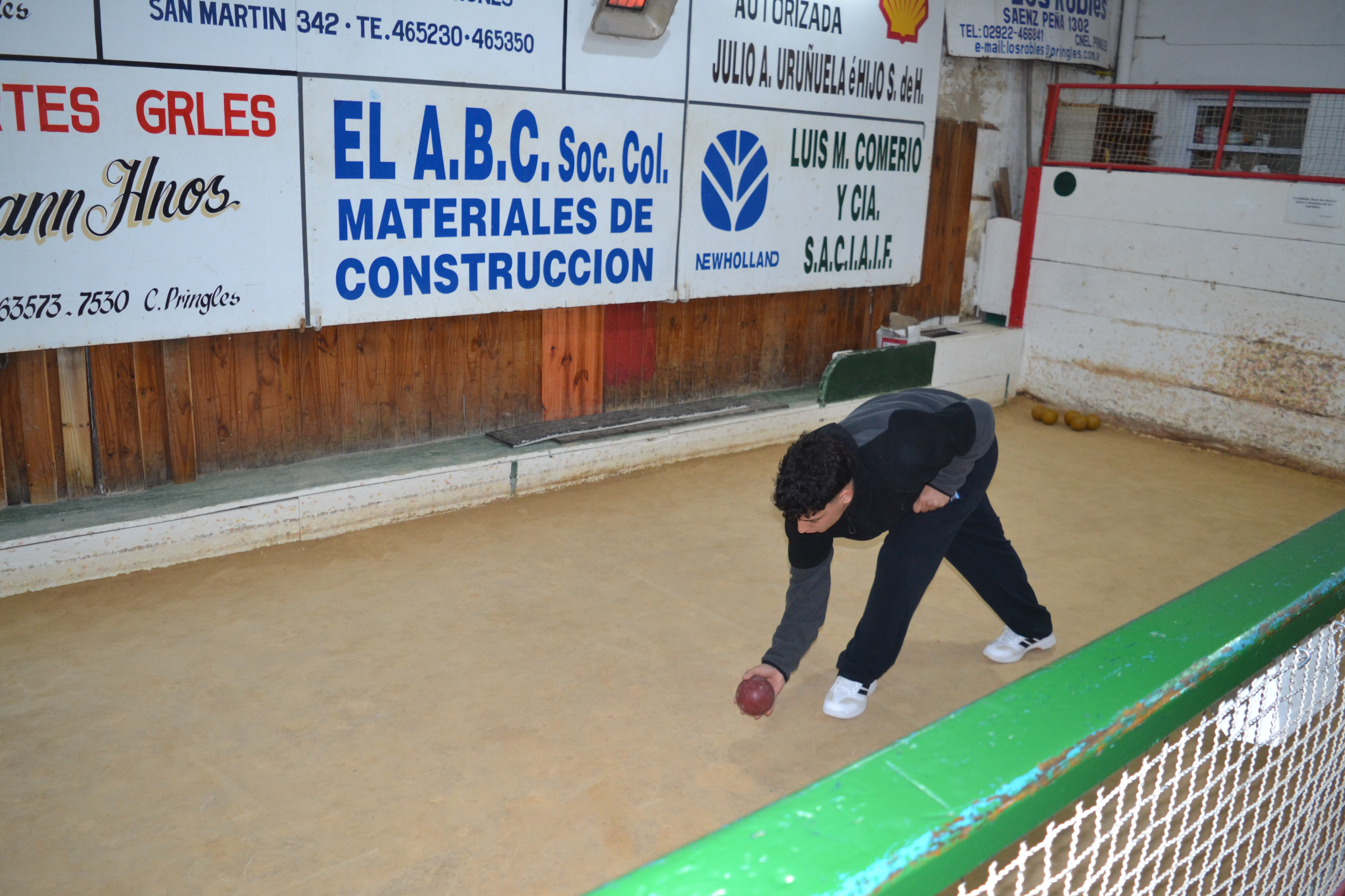 Las bochas unen generaciones: el Club de Pelota vive su Torneo Aniversario en familia