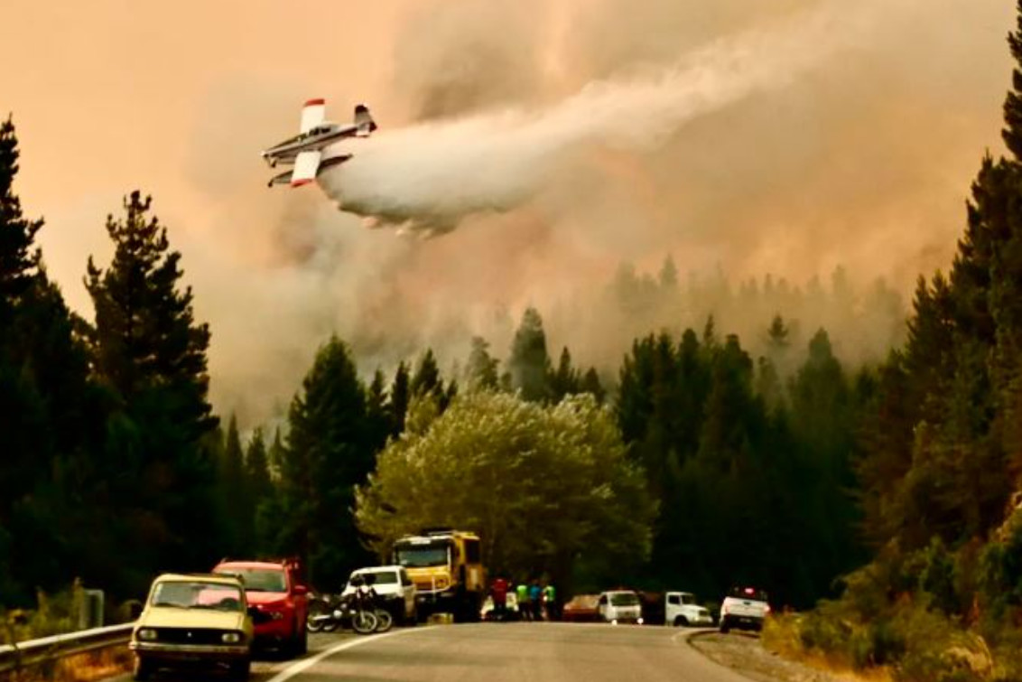  Por los incendios forestales, reclaman al gobierno que compre aviones hidrantes