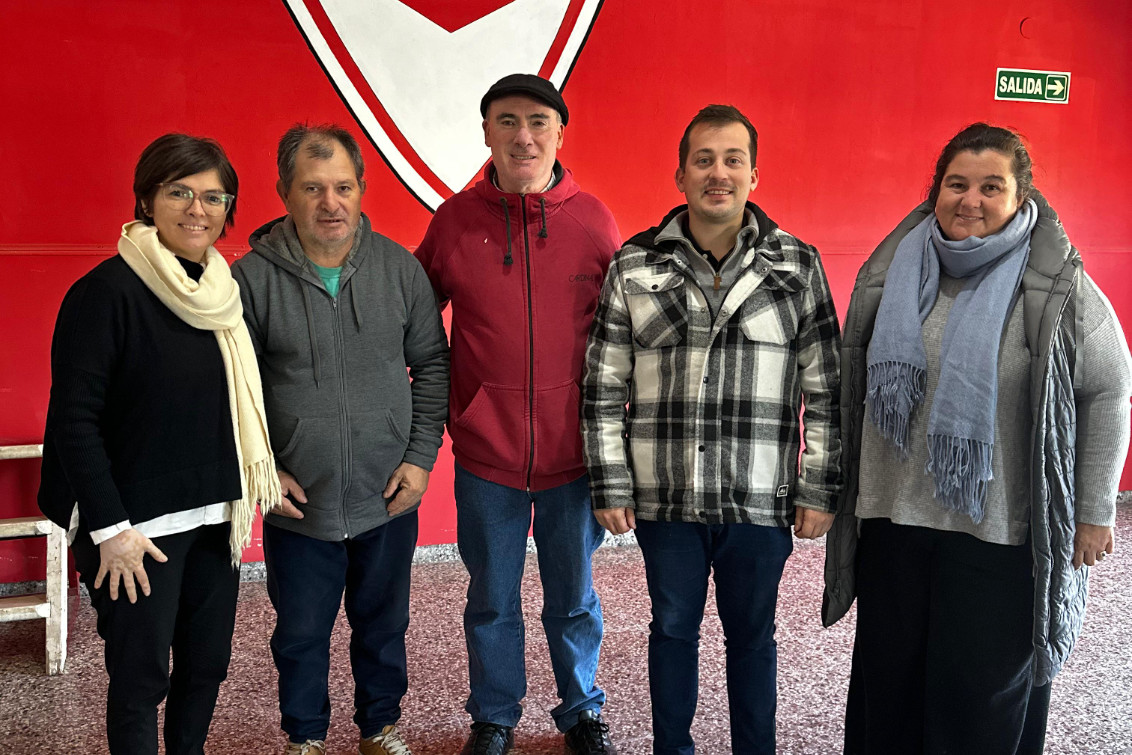 PAMI y ANSES realizaron un operativo conjunto en el Club Roca