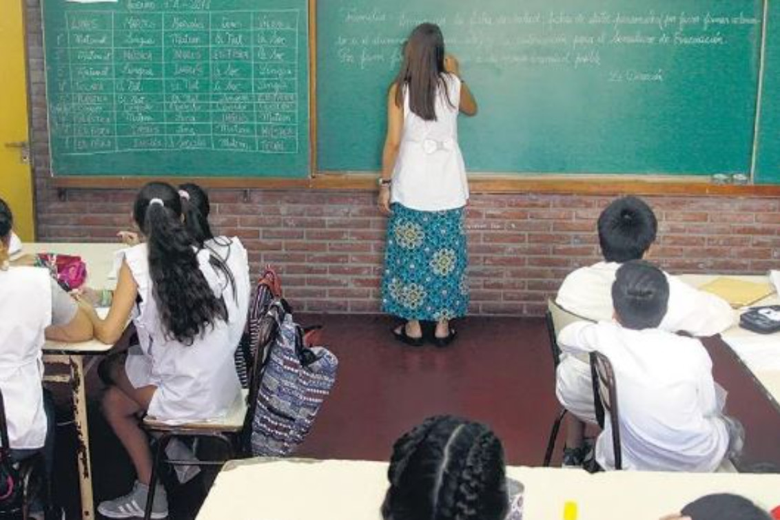   Docentes rechazaron oferta salarial del gobierno y llaman a asamblea el próximo lunes