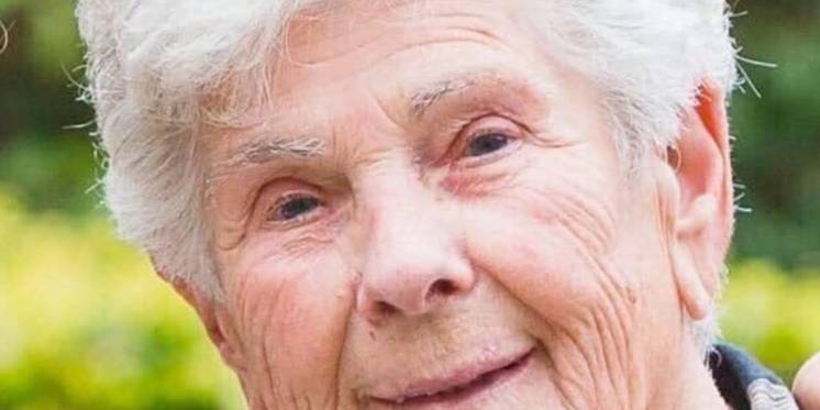 Una mujer de 90 años muere tras renunciar a un respirador para cedérselo a los jóvenes