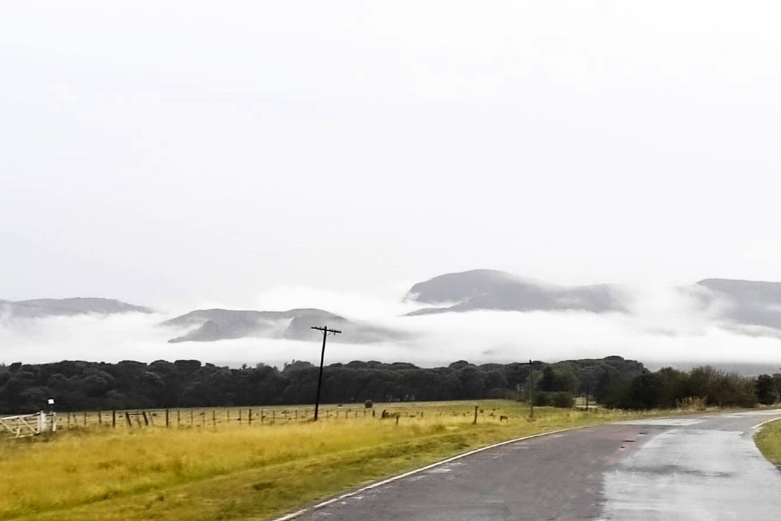 Alerta en la Comarca: el viento y el frío polar no dan tregua y crecen las chances de nieve