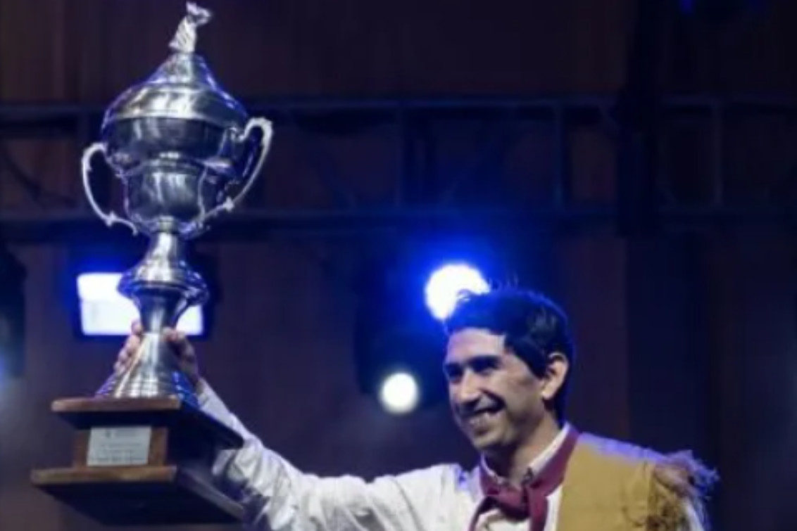  Rafael Prátula hizo historia en Montevideo y se consagró campeón en la Semana Criolla del Prado