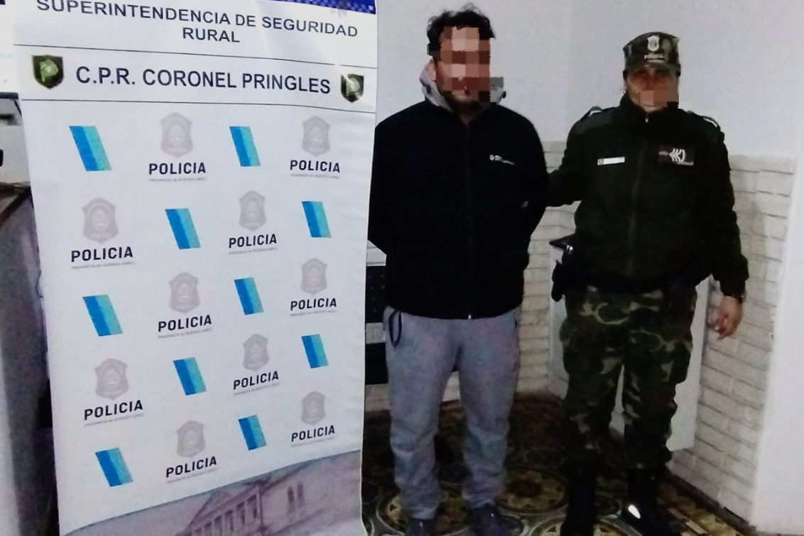  APREHENDEN A 3 MASCULINOS POR PORTACIÓN ILEGAL DE ARMA DE FUEGO Y SECUESTRO ACTIVO POR HURTO