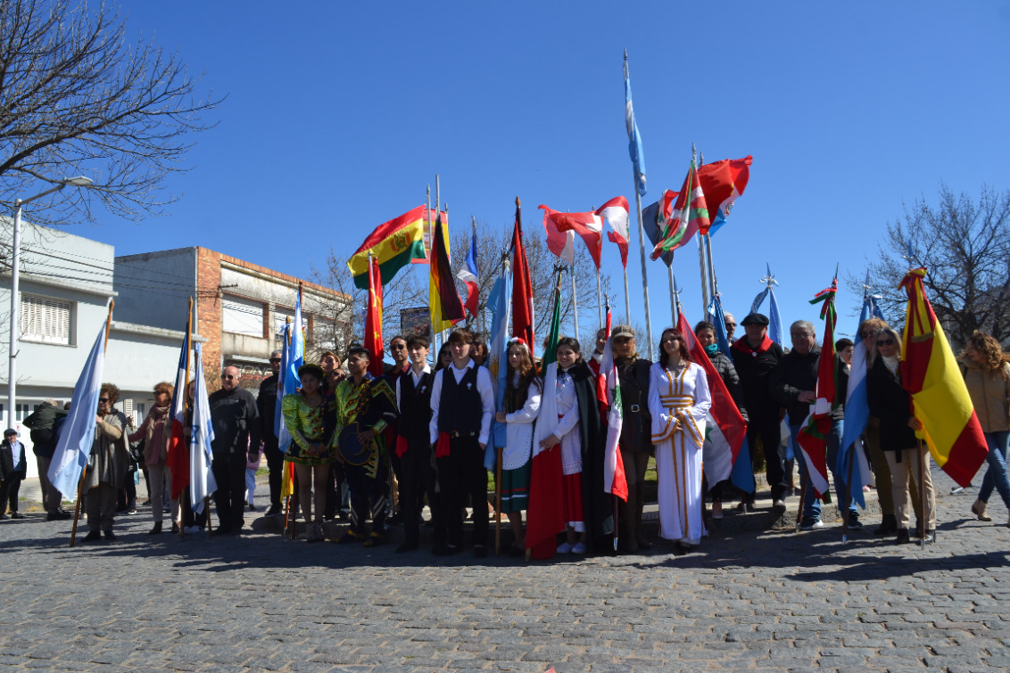  Coronel Pringles celebró el Día Nacional del Inmigrante con emotivos reconocimientos