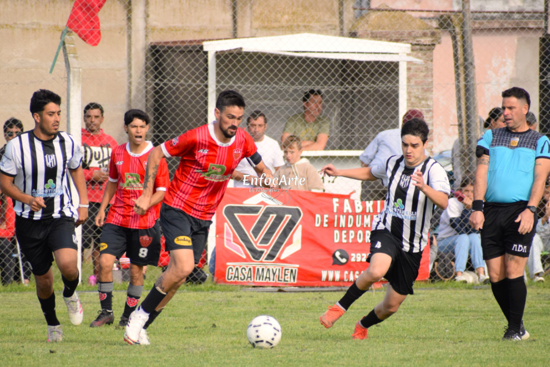 Independiente se quedó con el duelo de la ciudad