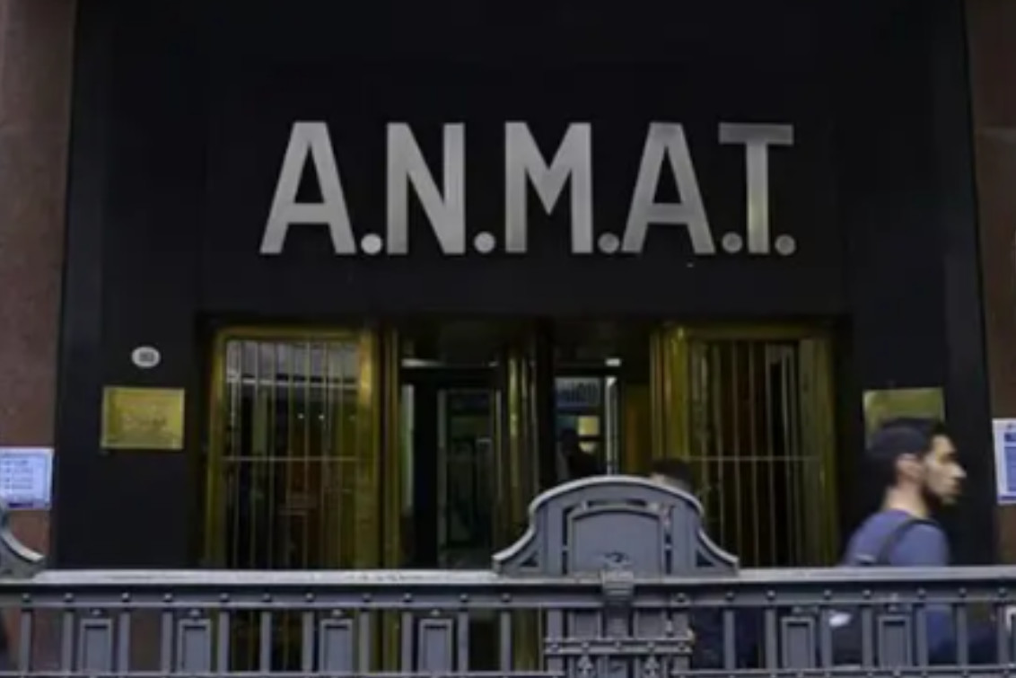 La ANMAT prohibió dos jabones líquidos muy usados y advirtió sobre los riesgos para la salud