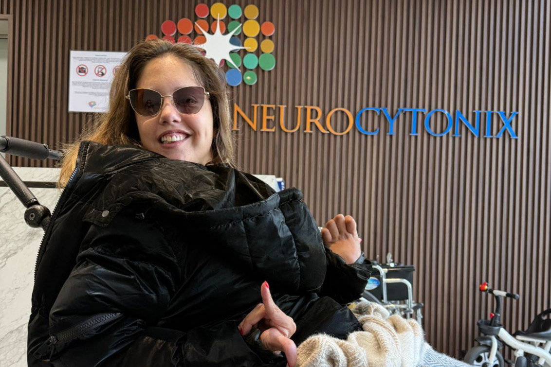  “Tenemos que intentarlo”: Luz comenzó una terapia experimental de regeneración neuronal