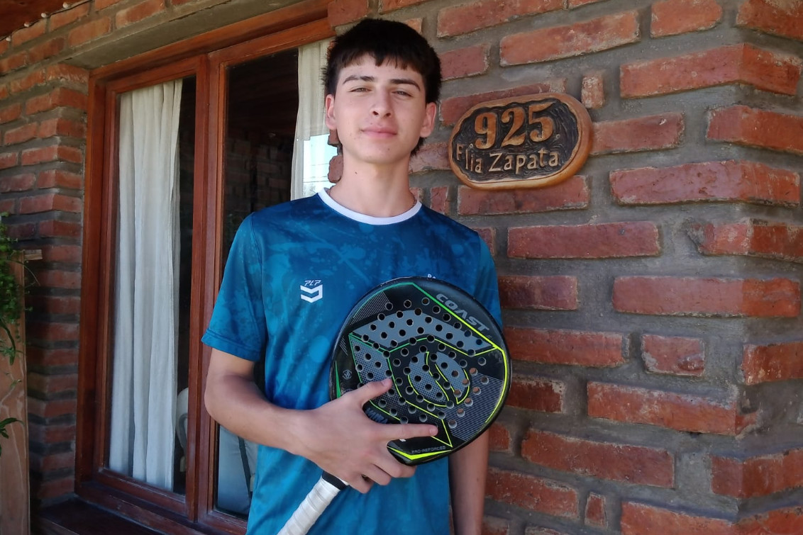 Leonel Zapata, el pringlense que se anima al sueño europeo del pádel