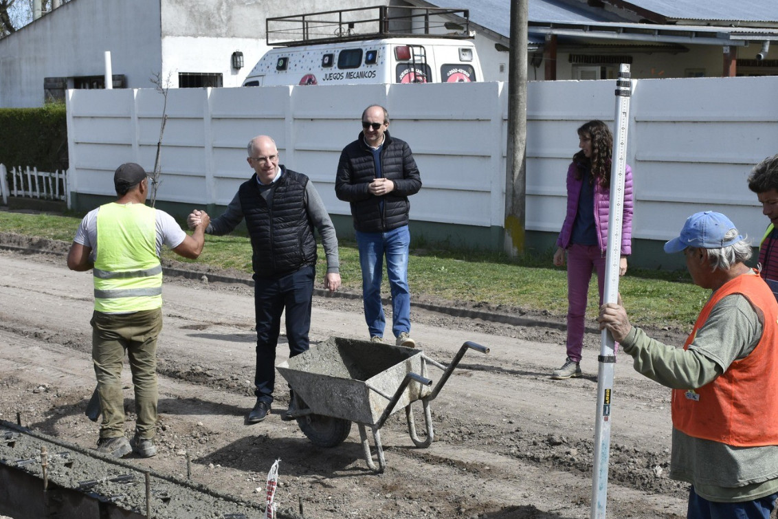 CONSTRUCCIÓN DE CORDON CUNETA 