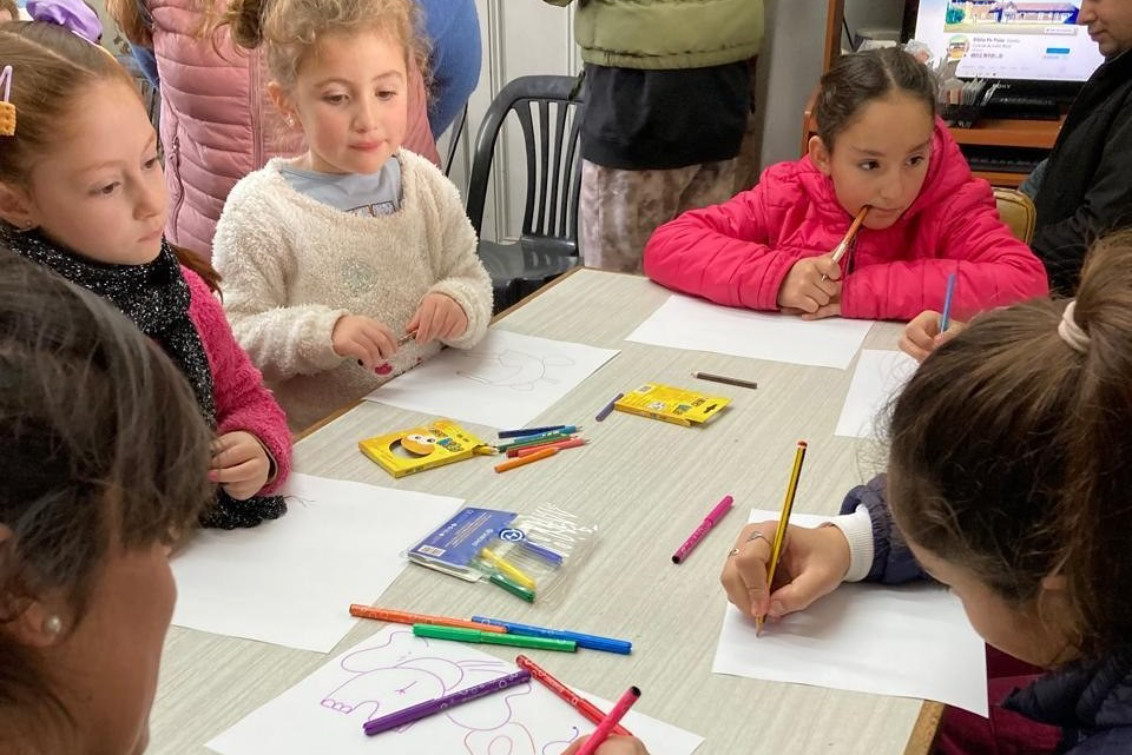 DESAFÍO 100 DIBUJOS SUPERADO EN EL CENTRO CULTURAL DE INDIO RICO