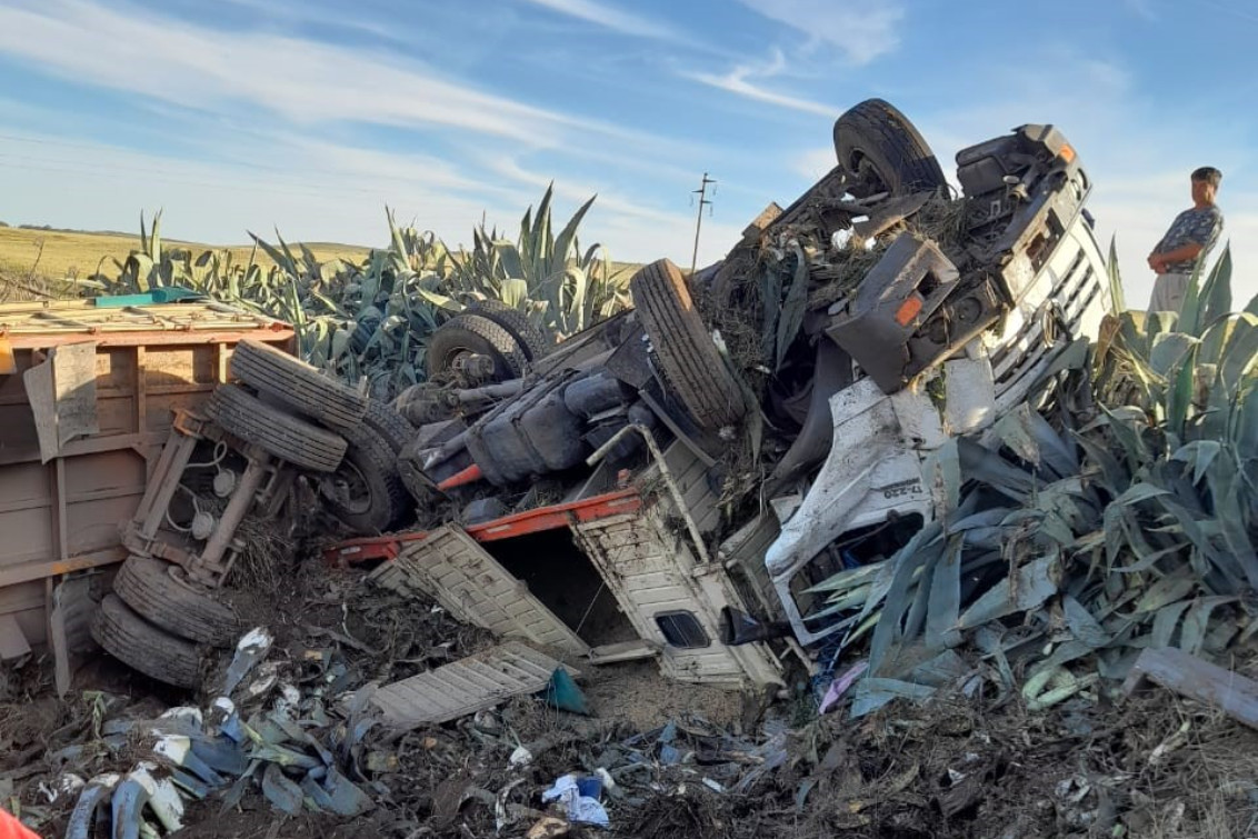  Vuelco de camión en la zona de los Siete Puentes