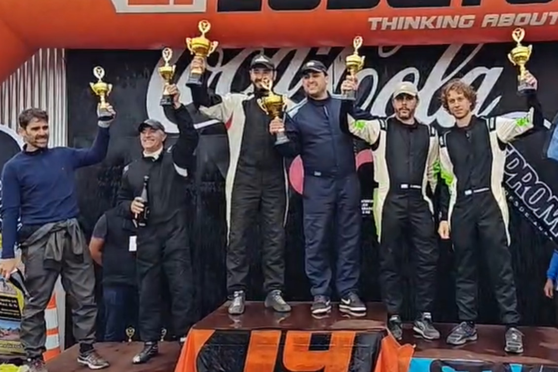 NICOLÁS BASTARD, EL GRAN GANADOR DEL RALLY DE AZUL