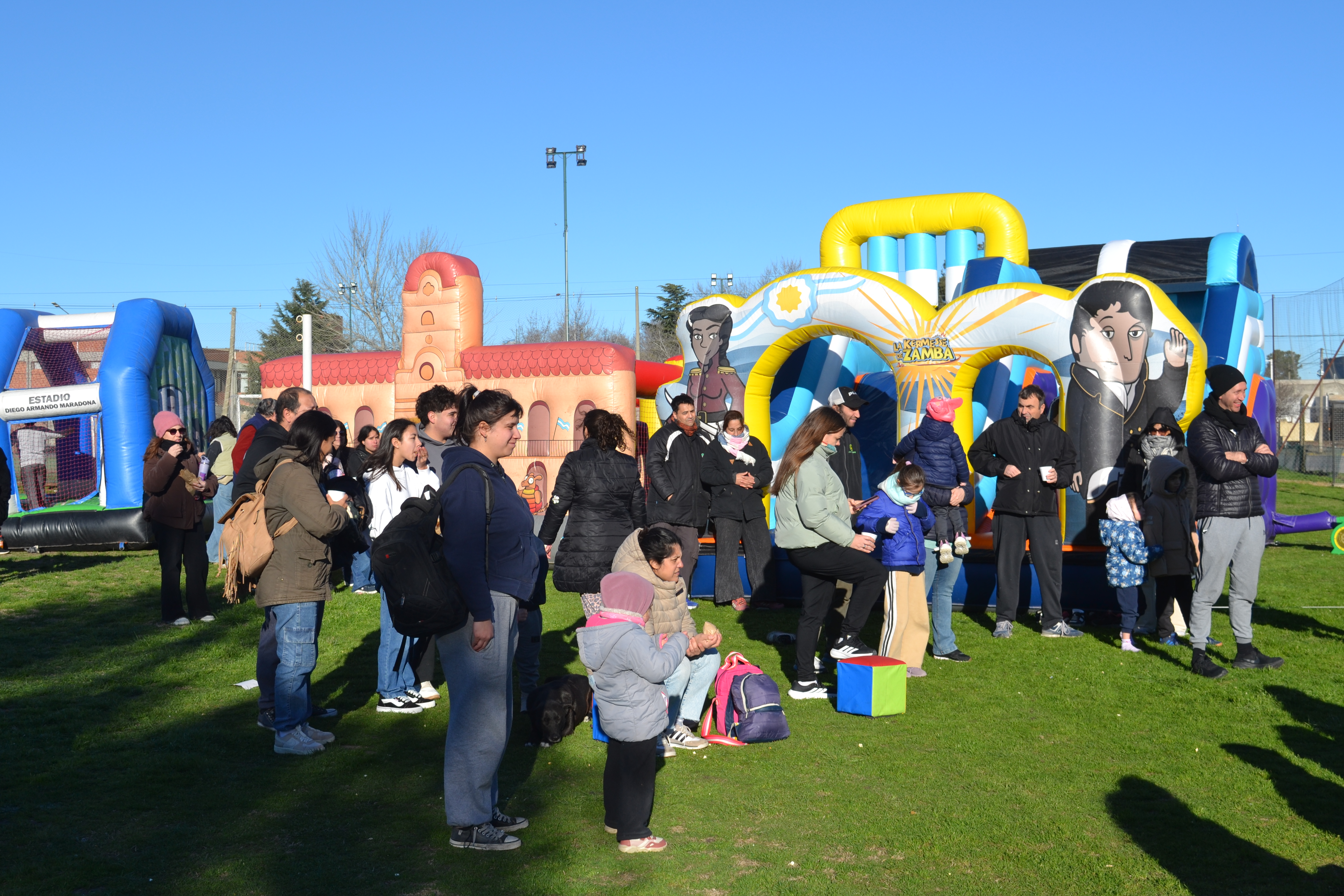 Juegos, historia y diversión: La Kermesse de Zamba pasó por Coronel Pringles