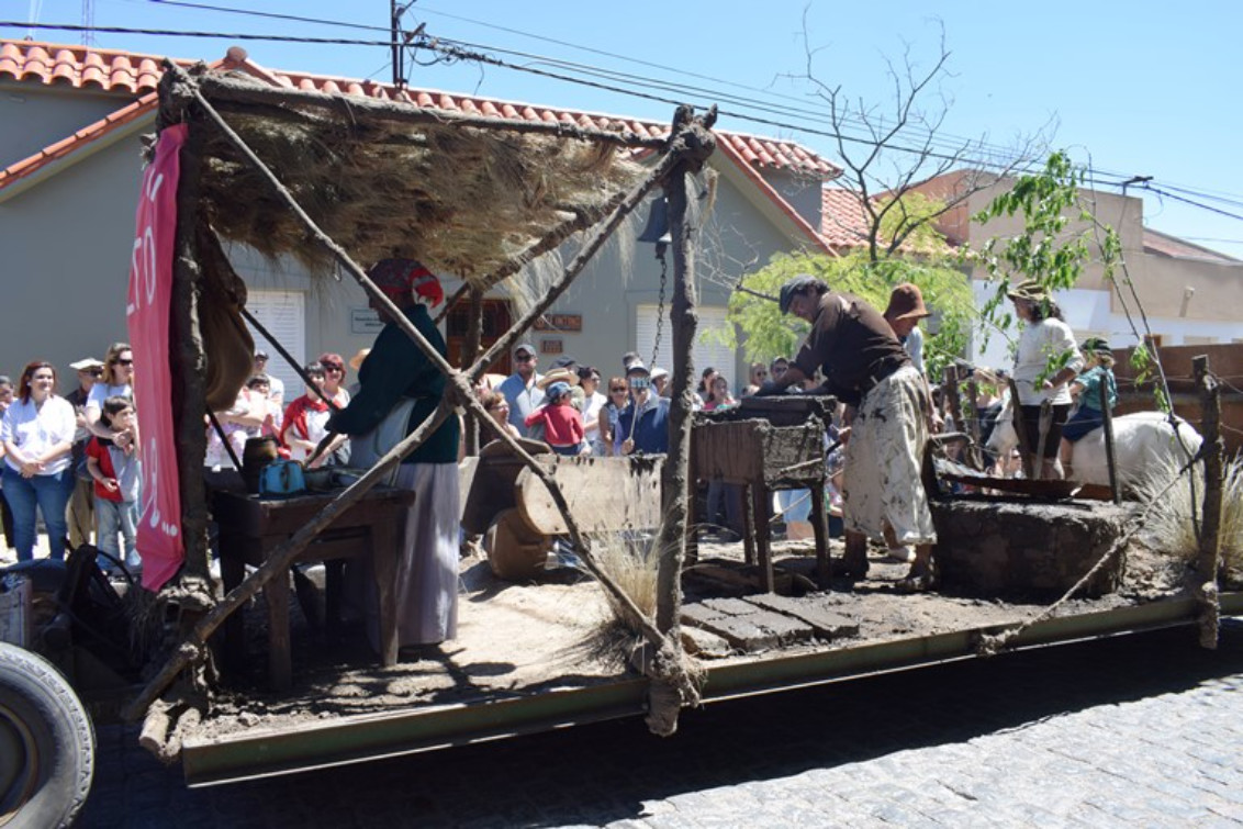 Fogón de los Gauchos: Invitan a las entidades locales a presentar sus carrozas