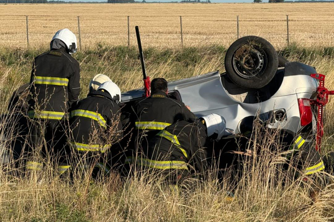  Vuelco en Ruta 3: cuatro personas fueron hospitalizadas