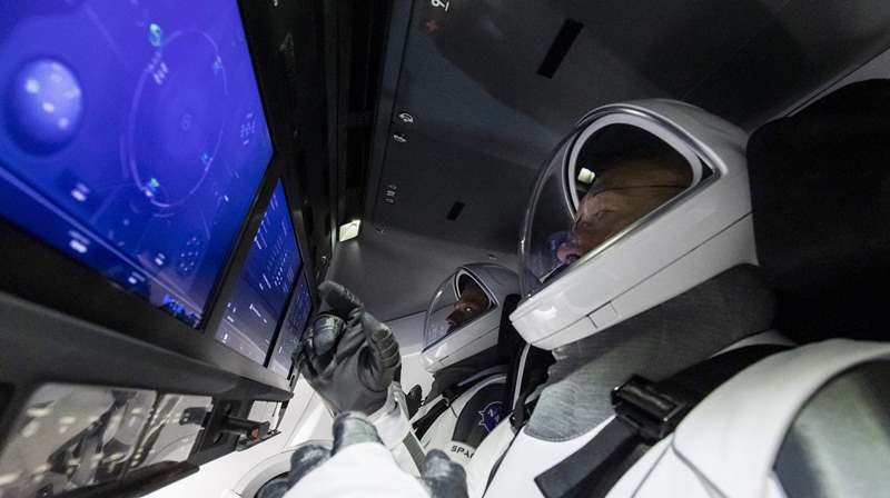 Los astronautas de SpaceX regresaron a la Tierra