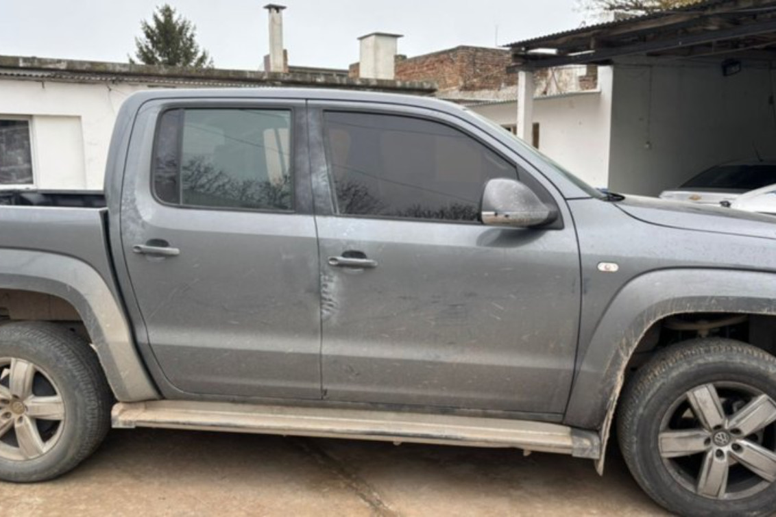 En Coronel Pringles hallaron otra camioneta robada en Mar del Plata