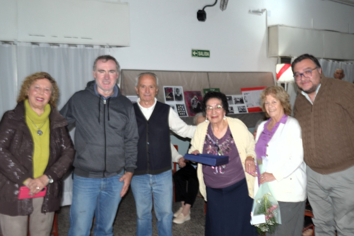 Emotivo reconocimiento a Micaela D Amico de Farías en el Club Roca