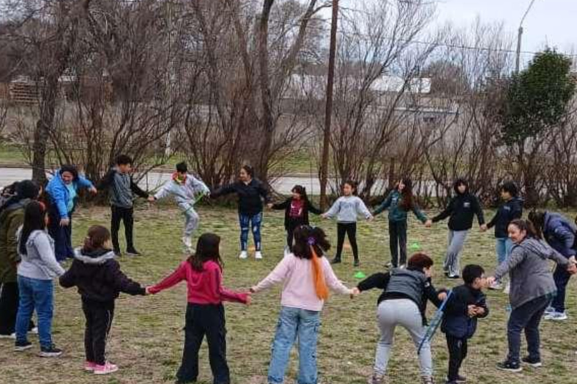 JUEGOS, SONRISAS Y ALEGRÍA EN EL CIC CREARTE