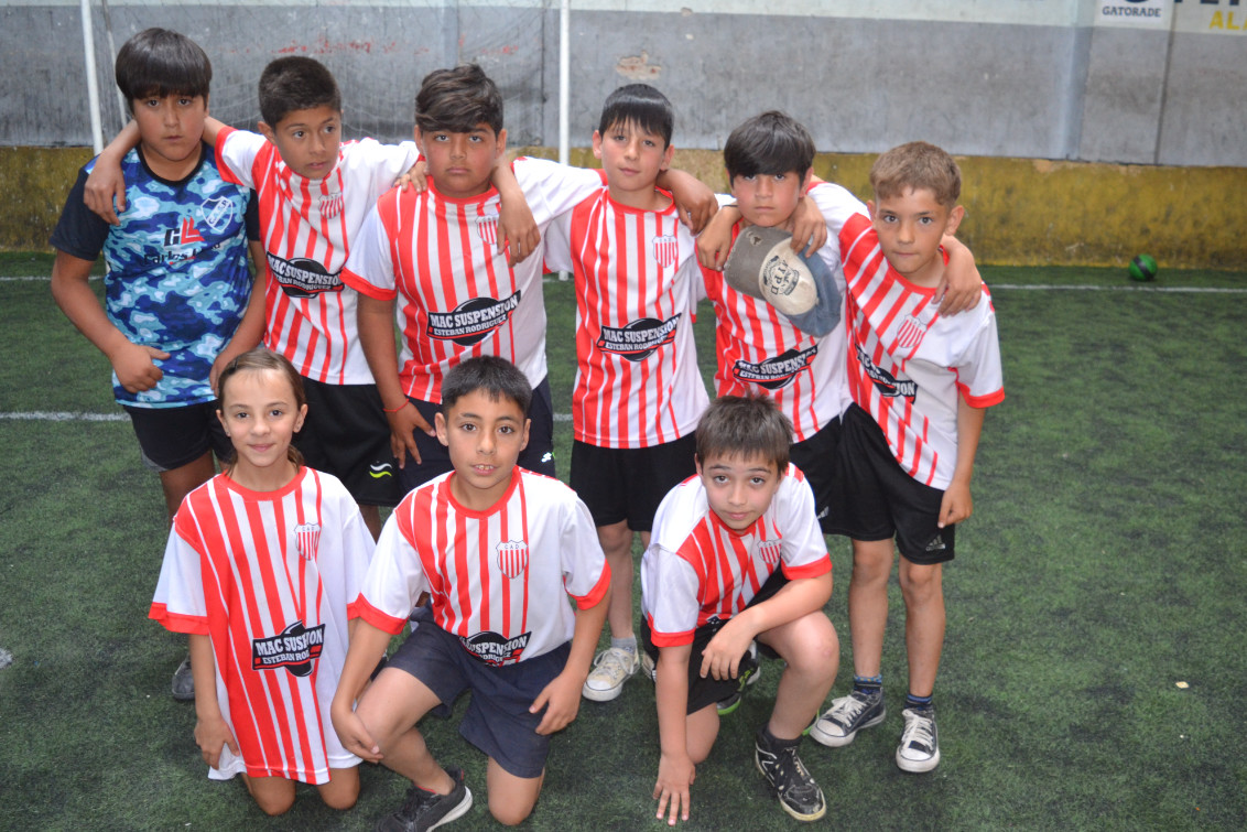  La Escuela N° 2 y el Colegio Sagrado ganaron sus encuentros