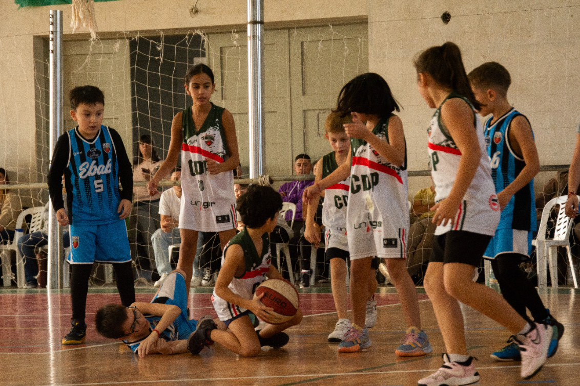 Hoy, una jornada, cuatro clubes y mucho básquet en Pringles