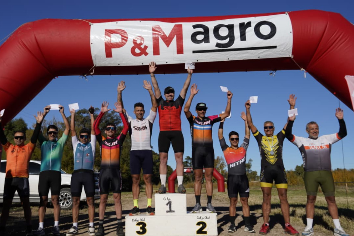 Gran convocatoria y podios locales en el Gran Premio 23° Aniversario