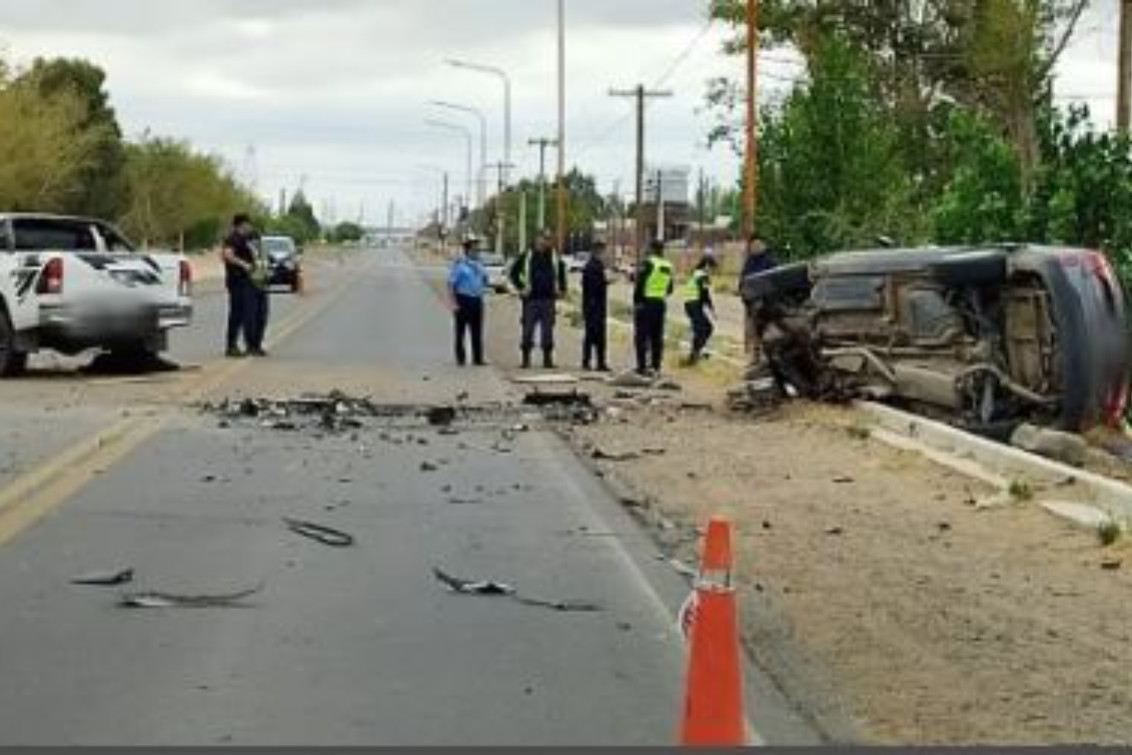  Un joven chocó y mató a dos policías en Neuquén: estaba alcoholizado