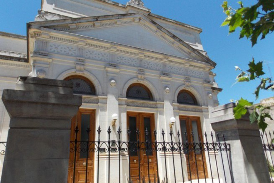  Escuelas y talleres locales impulsan hoy una jornada de reciclado en la Sociedad Italiana