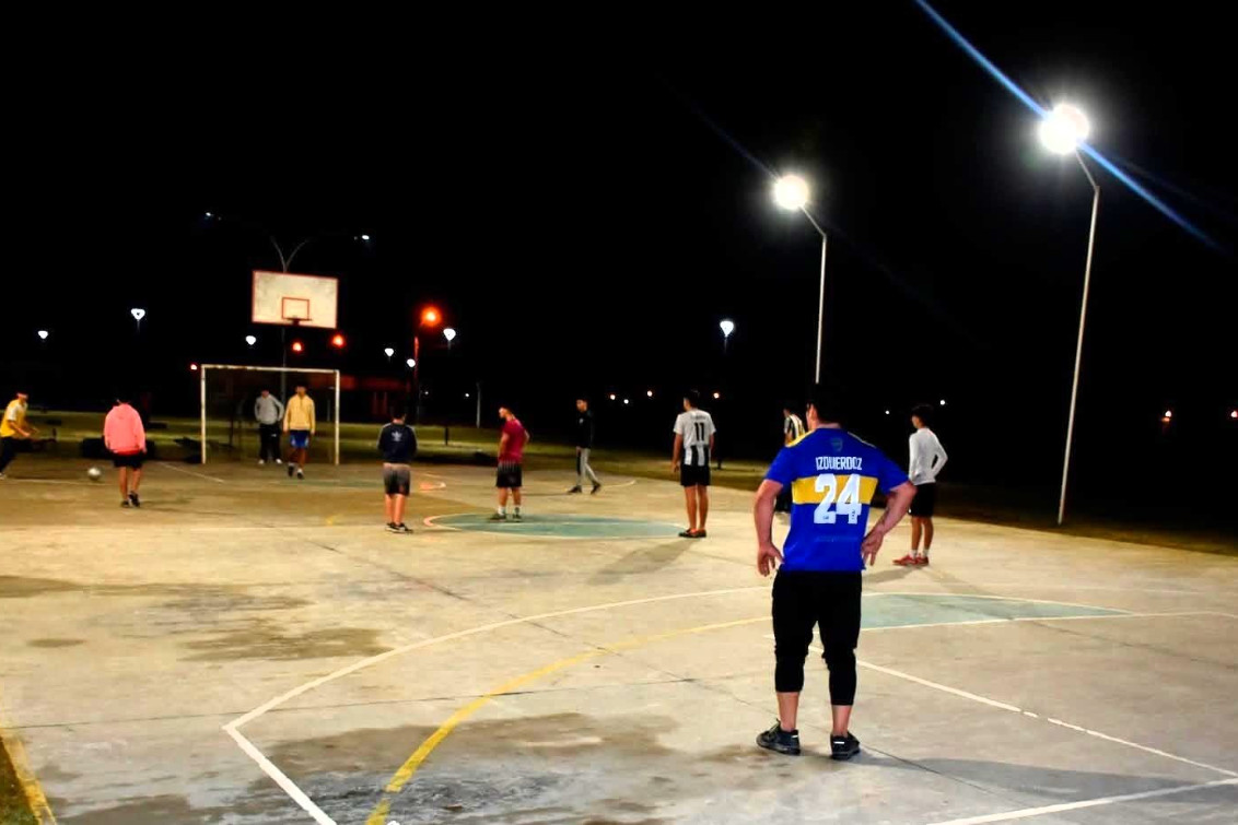  La Plaza Soñadores ya luce con nueva iluminación LED