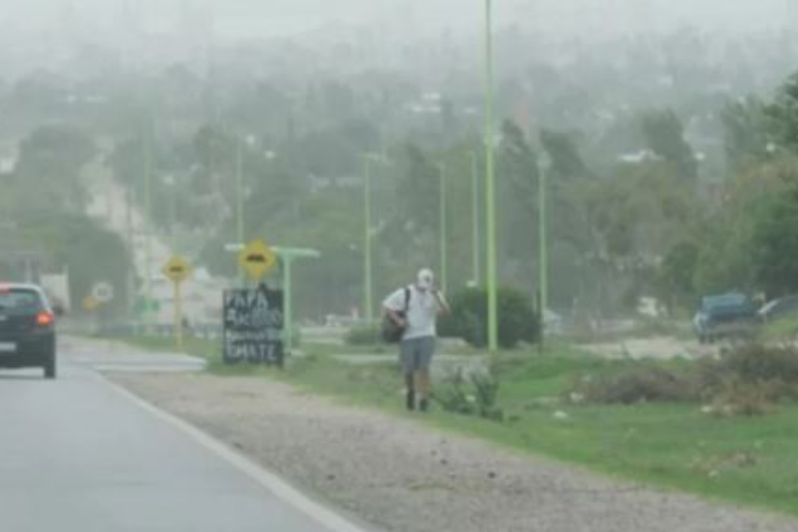 Extendieron la alerta por viento en Bahía Blanca hasta la madrugada del lunes