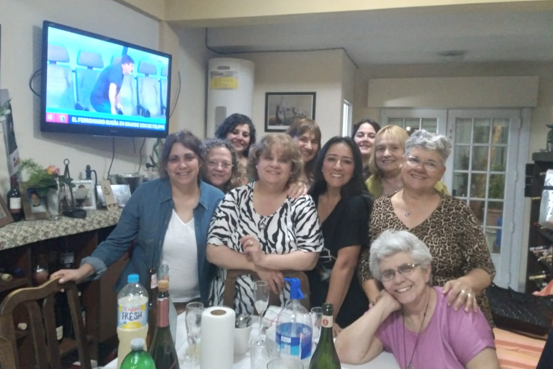 Homenaje a las mujeres en su día: mensajes y fotos de reconocimiento