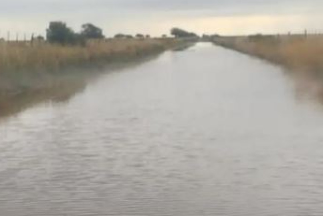 La lluvia causó problemas en Algarrobo: más de 100 milímetros y caminos inundados