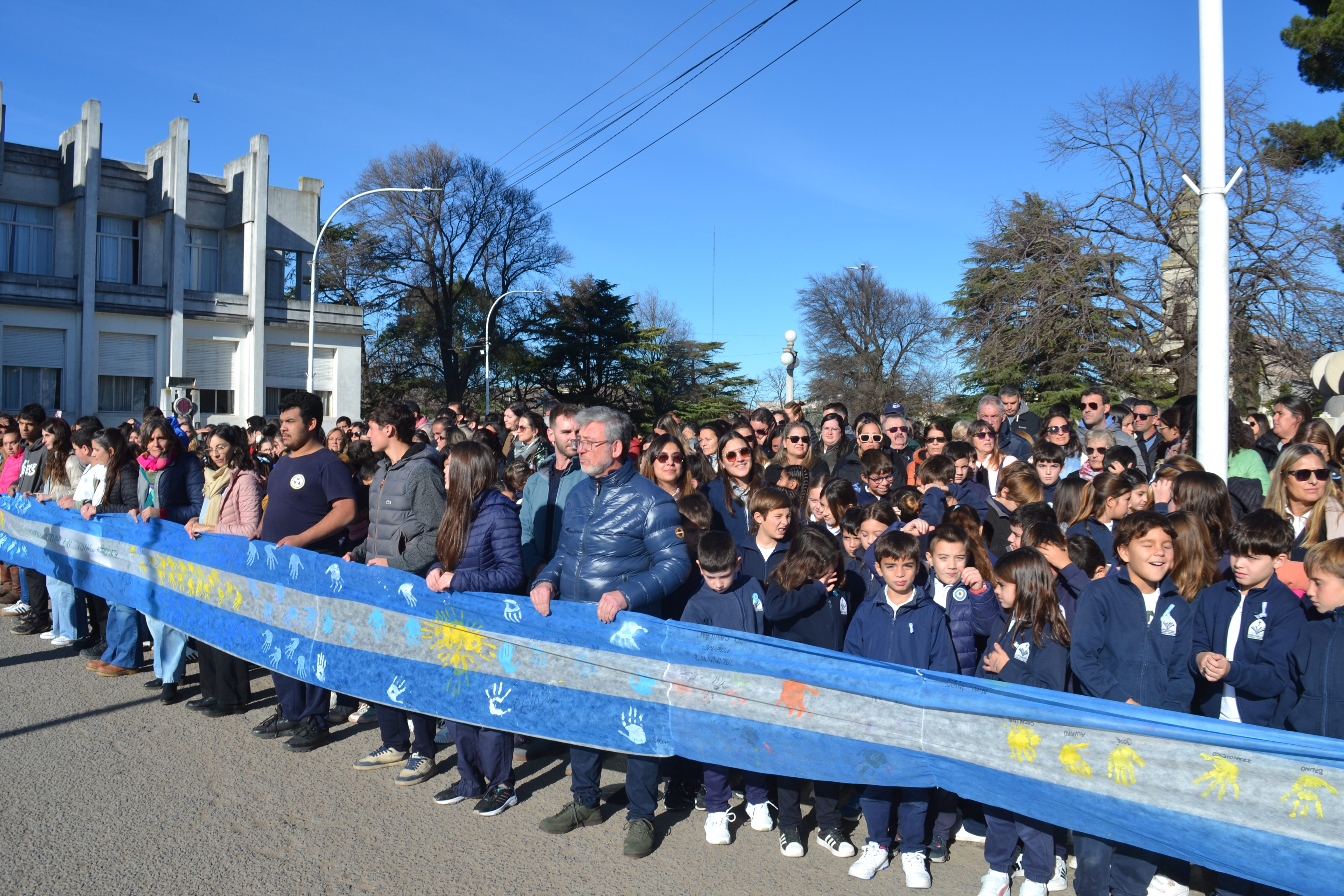  Más de 390 alumnos de cuarto año realizaron la Promesa de Lealtad a la Bandera